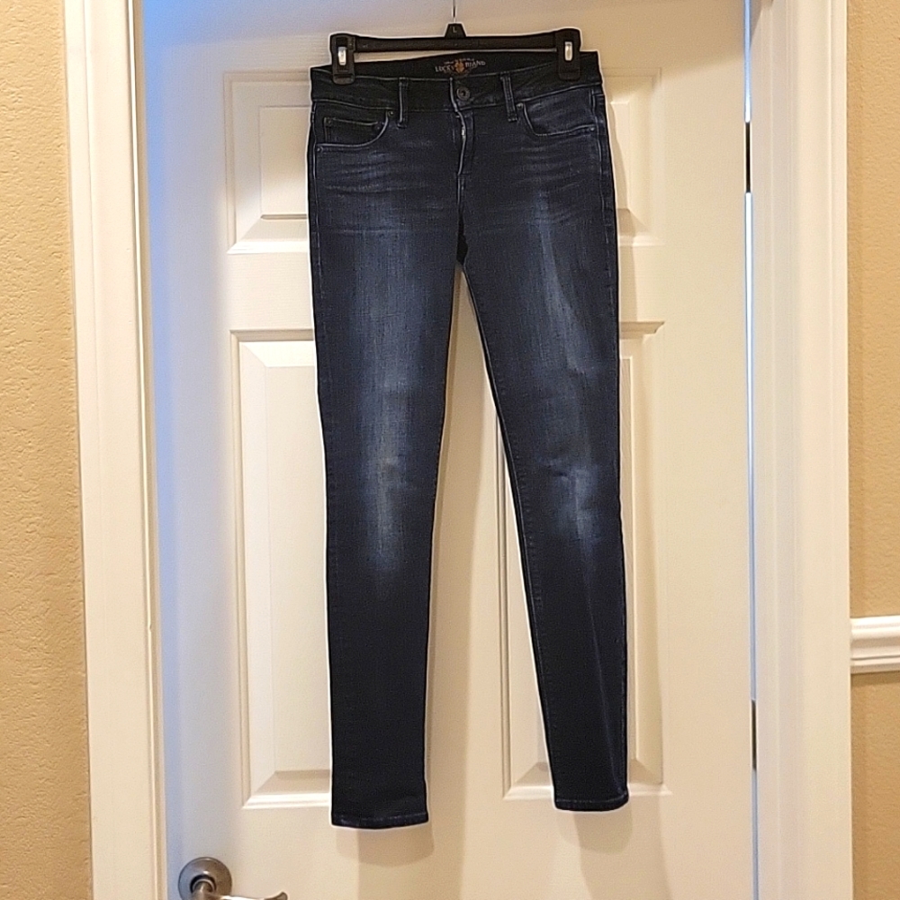 Lucky Brand mid rise jeans